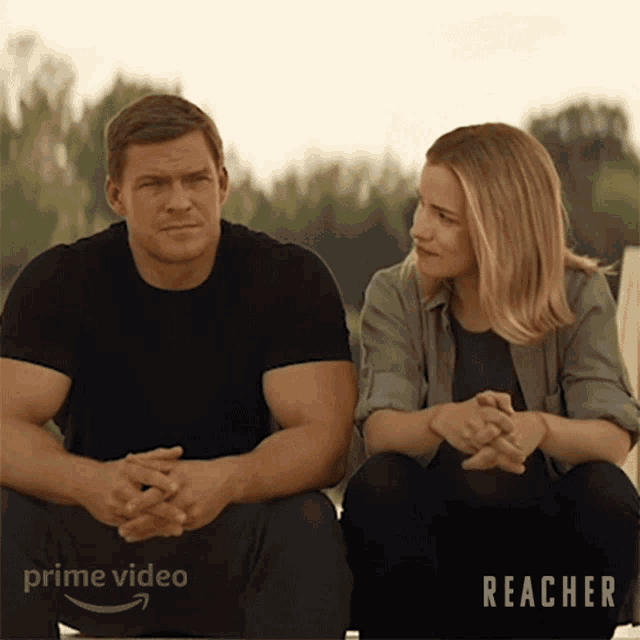 Looking At Each Other Jack Reacher GIF - Looking At Each Other Jack Reacher Roscoe Conklin GIFs