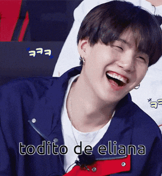 a young man is smiling with the words todito de eliana on the bottom