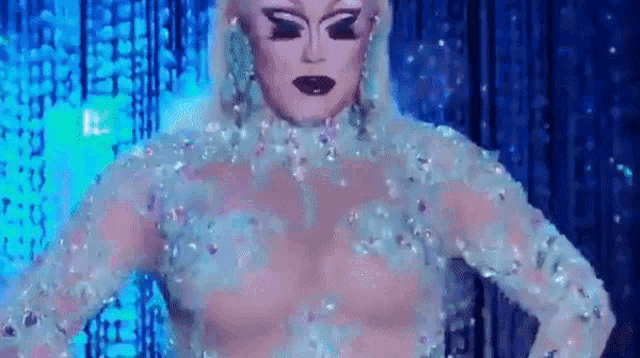 Drag Queen Boobie Shake GIF - Drag Queen Boobie Shake Lace GIFs