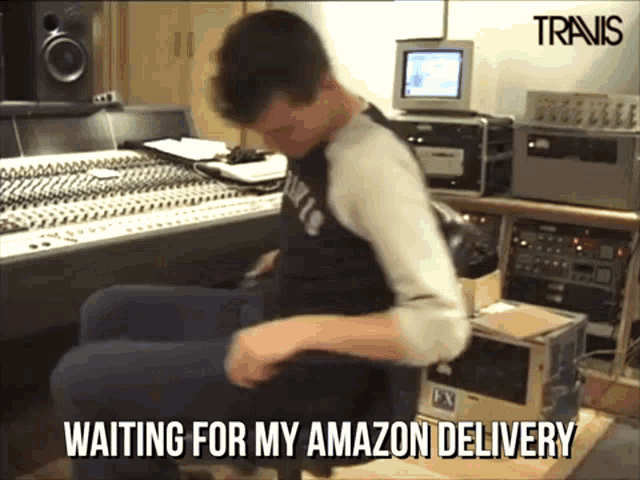 Neil Primrose Travis GIF - Neil Primrose Travis Waiting For Delivery GIFs