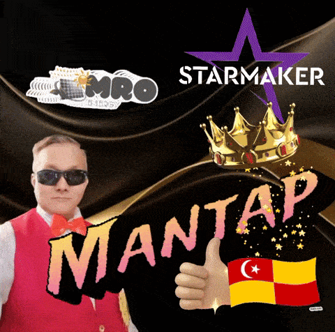 a man giving a thumbs up next to a sign that says mantas