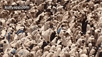 Praying Muslims.Gif GIF - Praying Muslims Eid Greetings Eid Wishes GIFs