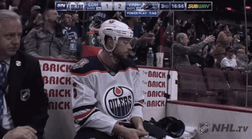Edmonton Oilers Adam Larsson GIF - Edmonton Oilers Adam Larsson Pissed GIFs