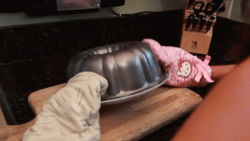 Great Pit Of Carkoon Bundt Cake GIF - How To Cake Food GIFs