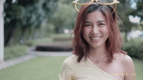 Ging Muan Pair Ging The Star GIF - Ging Muan Pair Ging The Star Smile GIFs