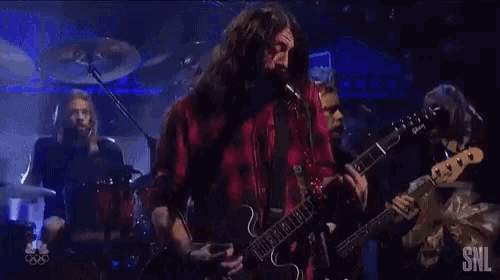 Foo Fighters Dave Grohl GIF - Foo Fighters Dave Grohl Singing GIFs