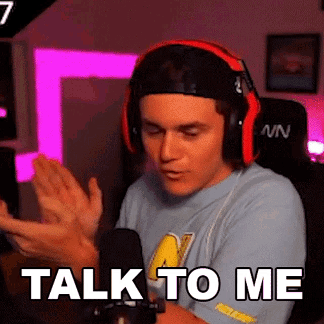 Talk To Me Russdaddy GIF - Talk To Me Russdaddy Speak To Me GIFs