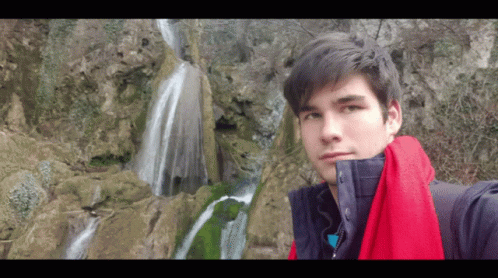 Waterfalls Selfie GIF - Waterfalls Selfie Beautiful GIFs