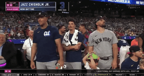 a baseball game between the new york yankees and the jazz chisholm jr