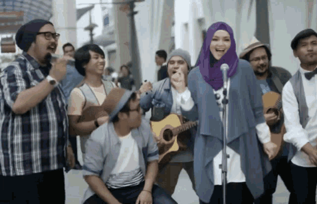Siti Nurhaliza Happy Dance GIF - Siti Nurhaliza Happy Dance Live GIFs