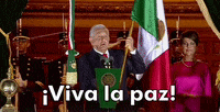 Grito De Dolores Viva Mexico GIF - Grito De Dolores Viva Mexico Cabezita De Algodon GIFs