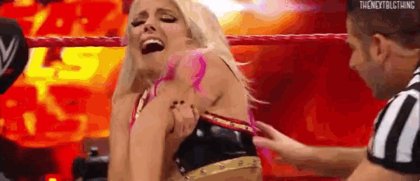 alexa-bliss-fake.gif