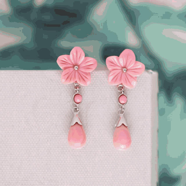 Flower Pink GIF - Flower Pink Conch Shell GIFs