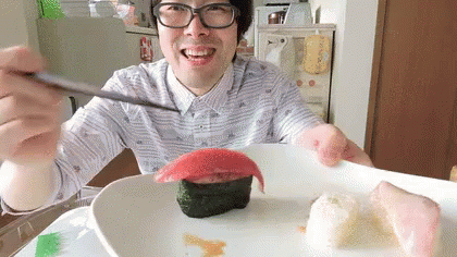 マグロ　まぐろ　寿司　すし GIF - Sushi Maguro GIFs