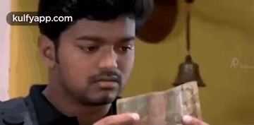 Is This Fake Note.Gif GIF - Is This Fake Note Gilli Movie Thalapathy GIFs