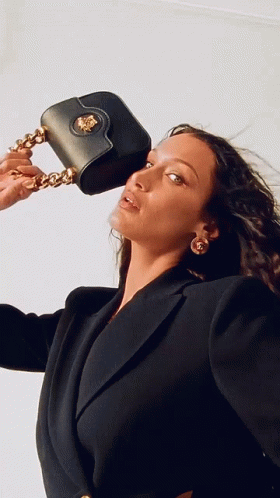 Bella Hadid Versace GIF - Bella Hadid Versace GIFs