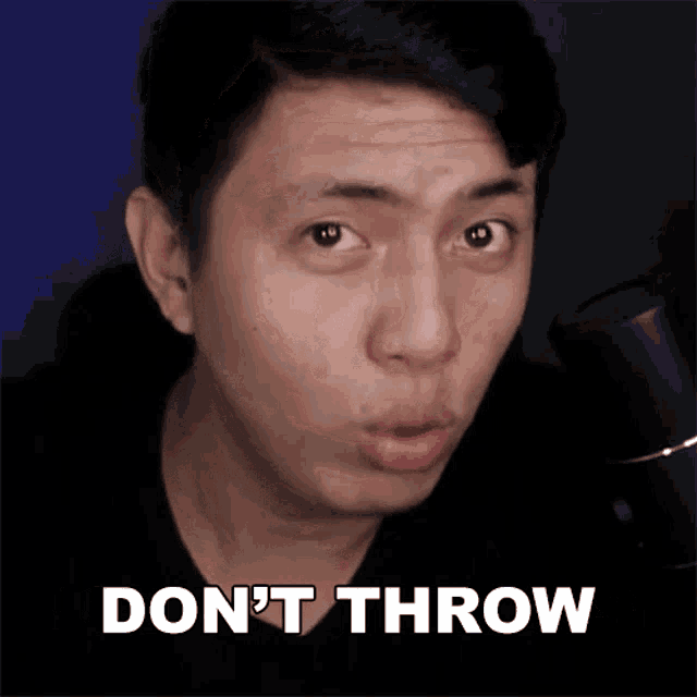 Dont Throw Your Girlfriend Under The Bus Zedelicious GIF - Dont Throw Your Girlfriend Under The Bus Zedelicious Wag Mong Ilaglag Yung Girlfriend Mo GIFs