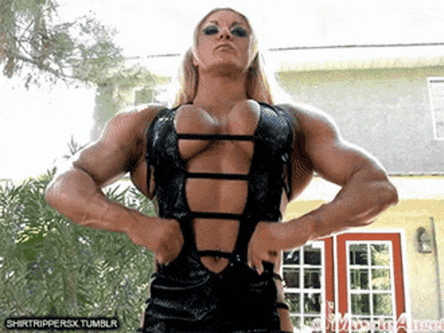 Female Bodybuilders Muscular Woman GIF - Female Bodybuilders Muscular Woman GIFs