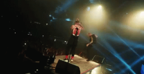 Dancing Rocking The Stage GIF - Dancing Rocking The Stage Artists GIFs