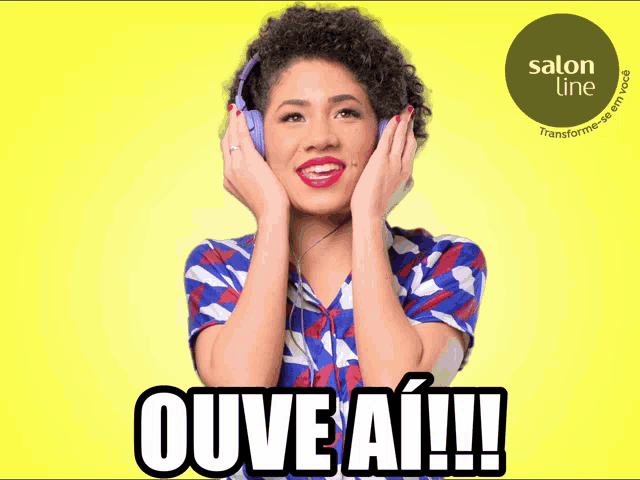 a woman is wearing headphones and says ouve ai