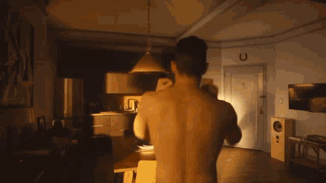 Rami Malek Sexy GIF - Rami Malek Sexy Back Muscles GIFs