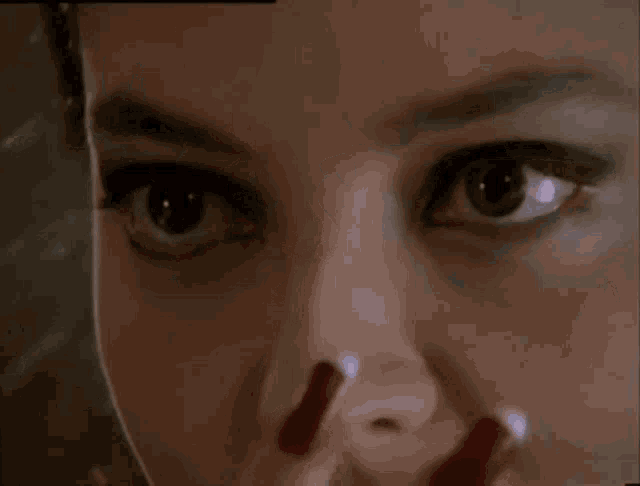 Buffy The Vampire Slayer Kendra GIF - Buffy The Vampire Slayer Kendra Hypnosis GIFs