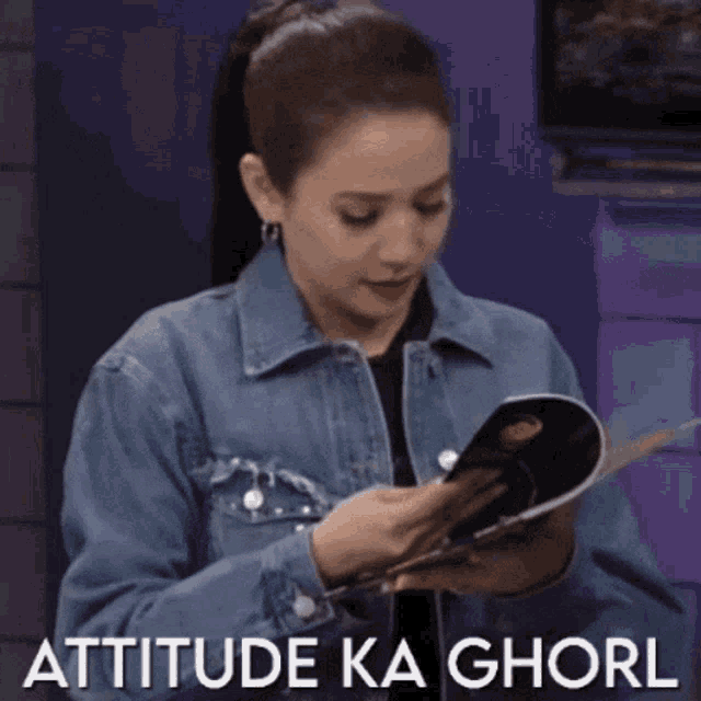 Karylle Reading GIF - Karylle Reading You Cant See This One GIFs