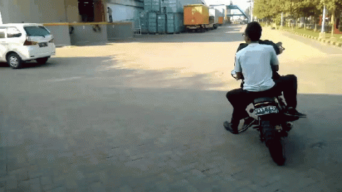 Ride Motorcycle GIF - Ride Motorcycle GIFs