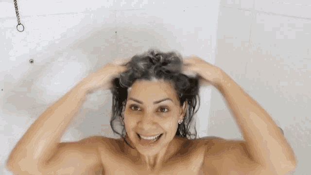 Lavando O Cabelo Good Shower GIF - Lavando O Cabelo Good Shower Banho GIFs