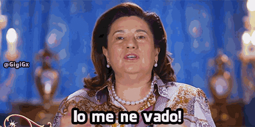 a woman wearing a pearl necklace says " lo me ne vado "
