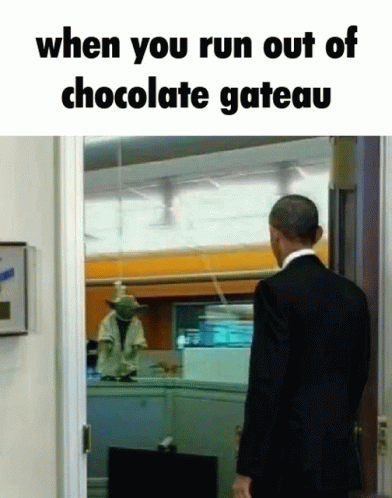 Yoda Chocolate Gateau GIF - Yoda Chocolate Gateau Suicide GIFs