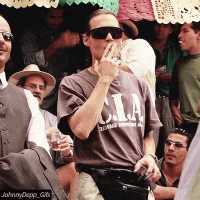 Once Upon A Time In Mexico Johnny Depp GIF - Once Upon A Time In Mexico Johnny Depp Movie GIFs