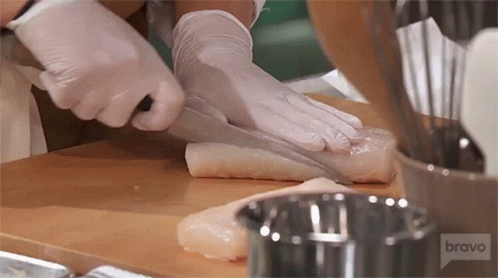 Fillet Top Chef GIF - Fillet Top Chef Slicing GIFs