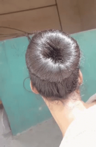 Bun Donut GIF - Bun Donut Hair GIFs