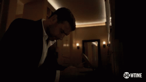 Crying GIF - Liev Schreiber Ray Donovan Showtime GIFs
