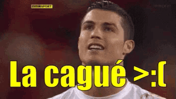 a soccer player says la cague > :