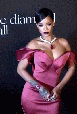 Rihanna Red Carpet GIF - Rihanna Red Carpet Pose GIFs