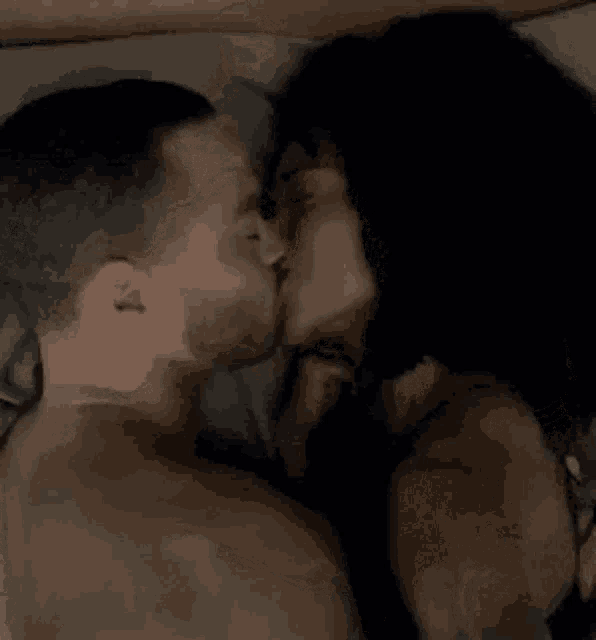Ebony Kissing GIF - Ebony Kissing Melanin GIFs
