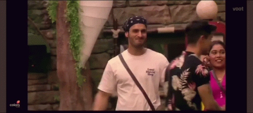 Awesome Captain GIF - Awesome Captain Bb15 GIFs