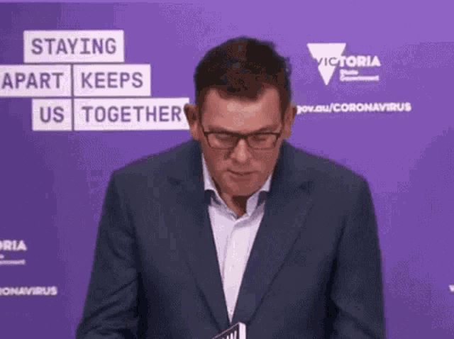 Everybody Right To Go Dan Andrews GIF - Everybody Right To Go Dan Andrews Daniel Andrews GIFs
