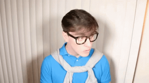 Thomas Sanders Look Out GIF - Thomas Sanders Look Out GIFs