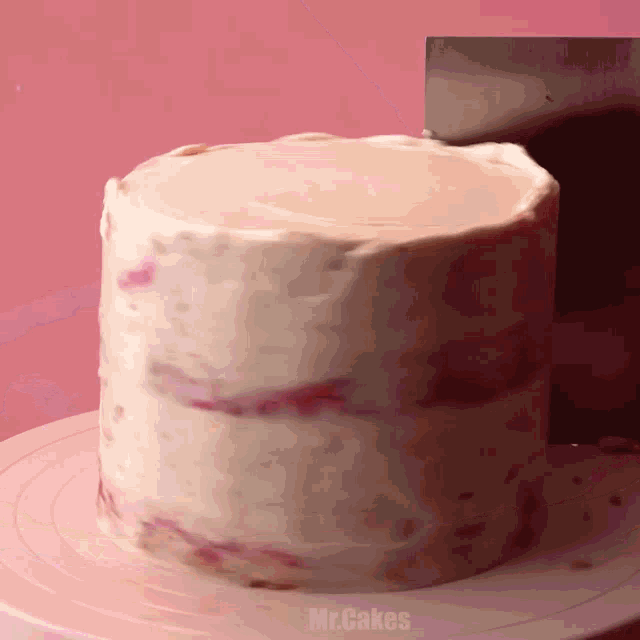 a cake that has the word mr.cakes on the bottom of it