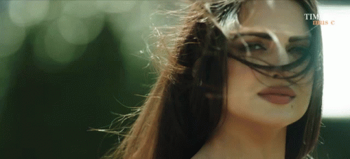 Attractive Alluring GIF - Attractive Alluring Lovely GIFs