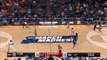 Missed Dunk College Dunk GIF - Missed Dunk Dunk College Dunk GIFs
