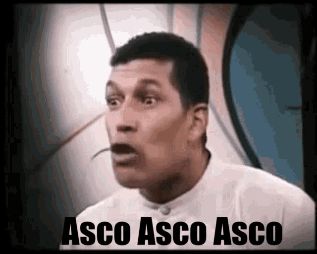 asco asco asco is the name of the man in the picture