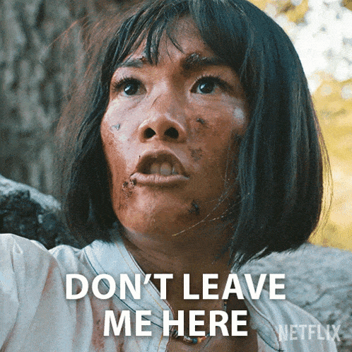 Dont Leave Me Here Amy Lau GIF - Dont Leave Me Here Amy Lau Ali Wong GIFs
