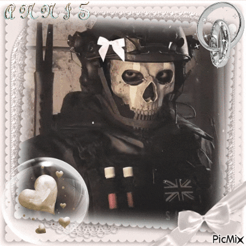 a picture of a soldier with a skull on his face is displayed on a picmix page