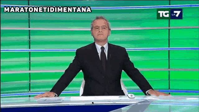 Enrico Mentana Maratona Mentana GIF