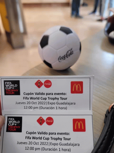 Coca Cola World Cup GIF - Coca Cola World Cup Mc Donalds GIFs