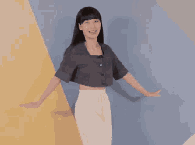 露西 唱跳 GIF - 露西 唱跳 可愛 GIFs